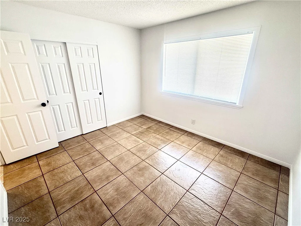 6457 Bannock, Las Vegas, NV 89107