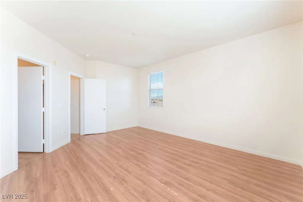 4437 Dover Straight, Las Vegas, NV 89115