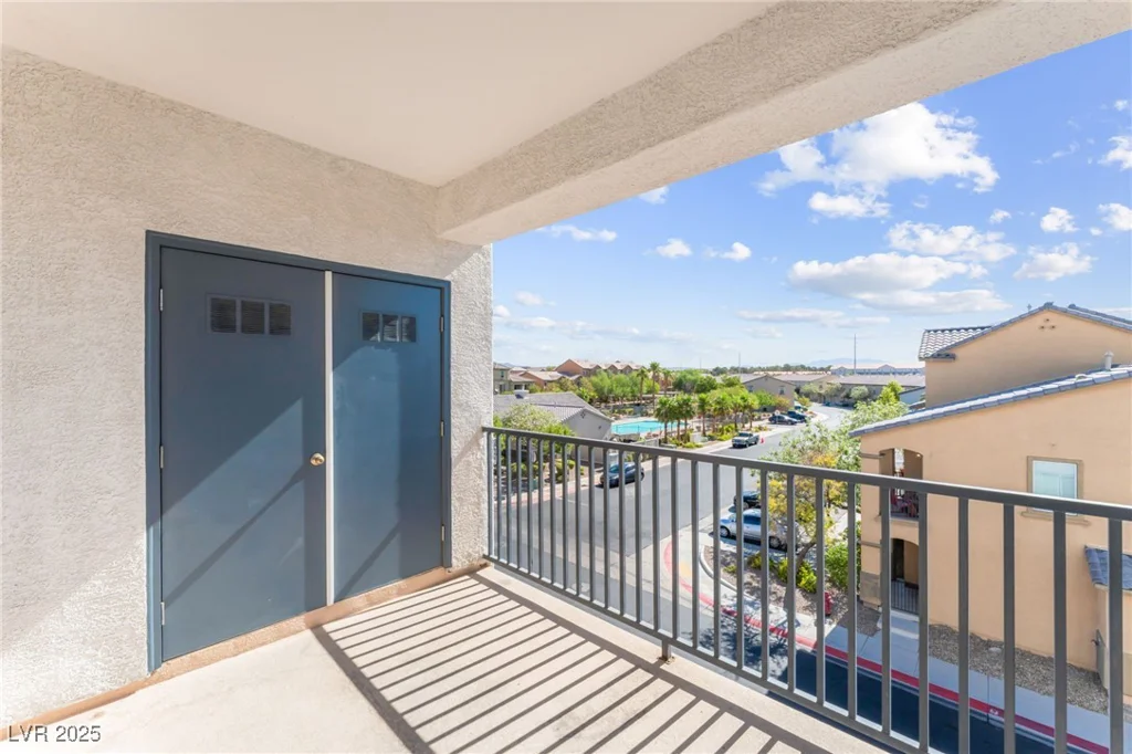 4437 Dover Straight, Las Vegas, NV 89115