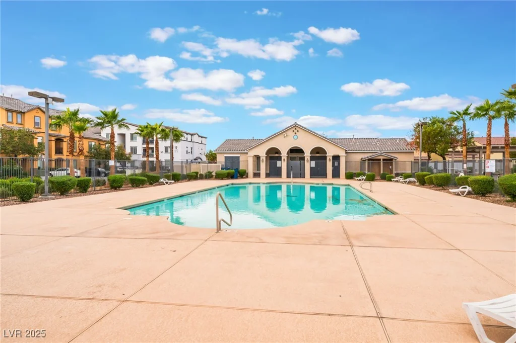 4437 Dover Straight, Las Vegas, NV 89115