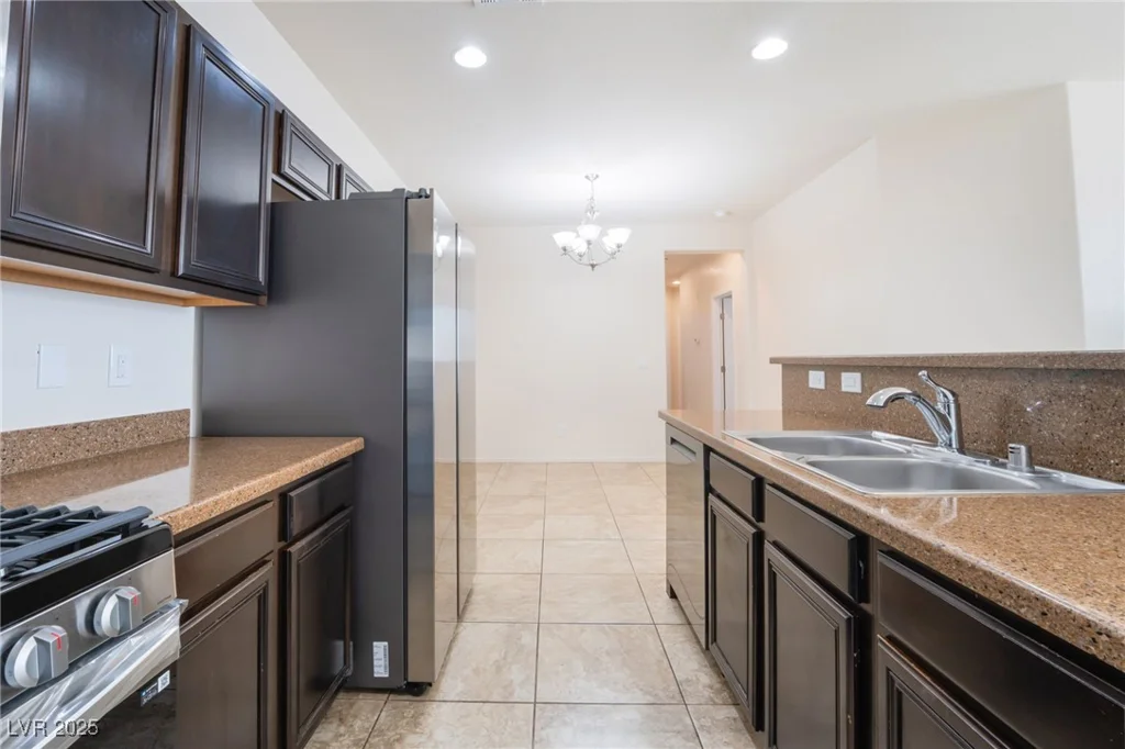 4437 Dover Straight, Las Vegas, NV 89115