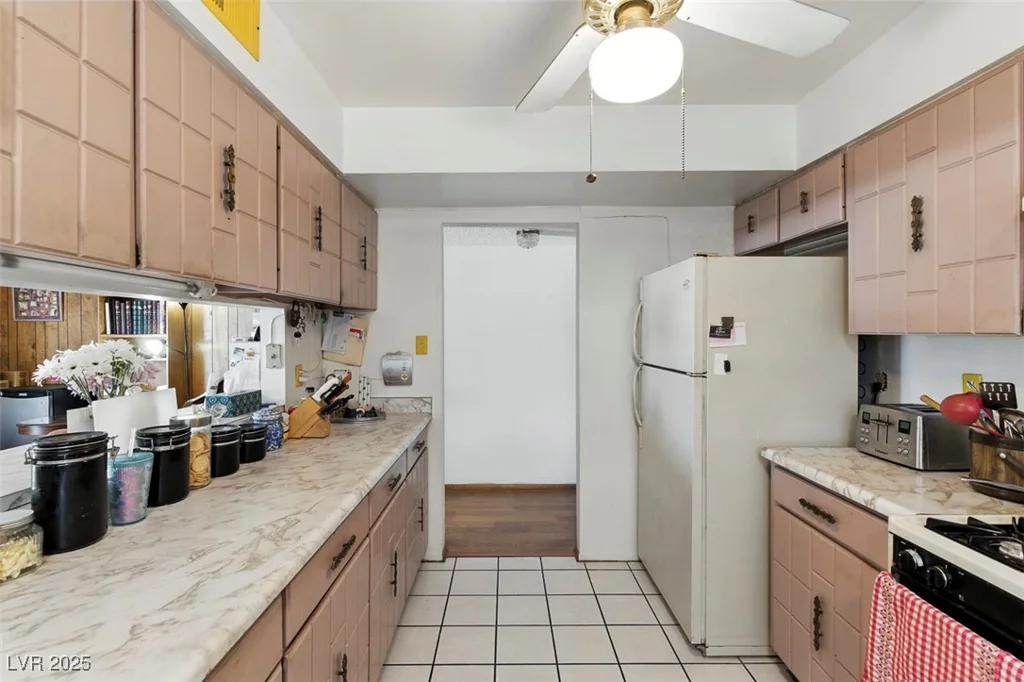 4311 El Campana, Las Vegas, NV 89121