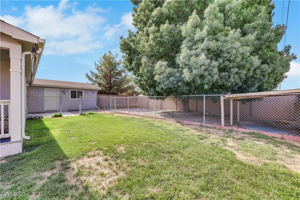 3191 Cedarwood, Pahrump, NV 89048