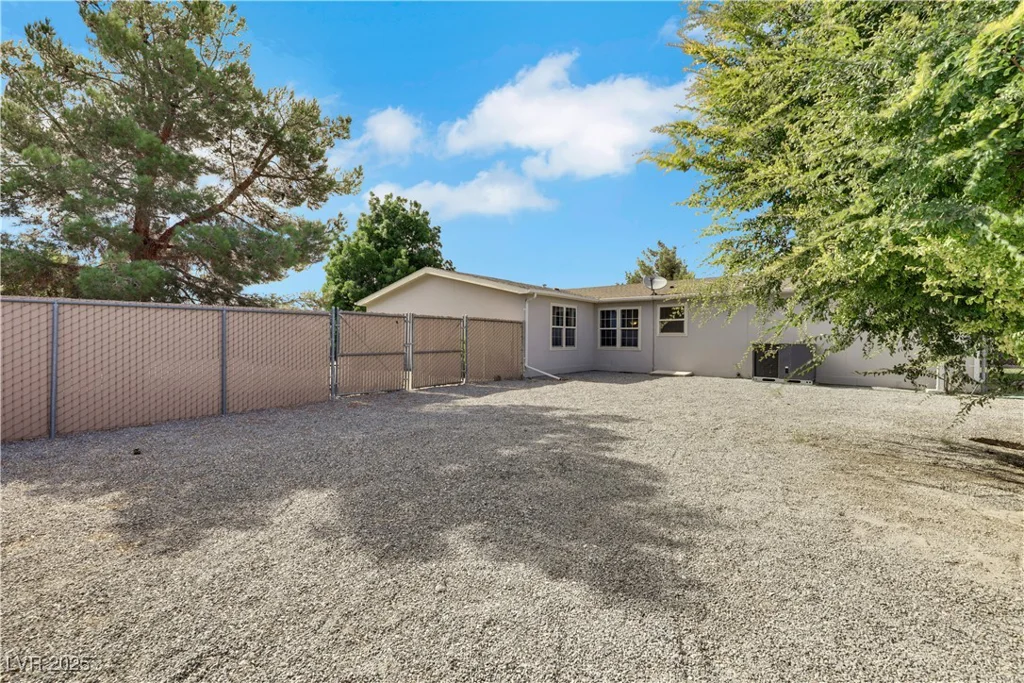 3191 Cedarwood, Pahrump, NV 89048