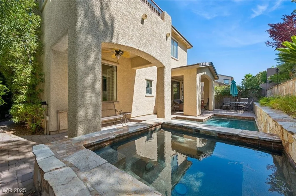 339 Dartmouth Hills, Las Vegas, NV 89138