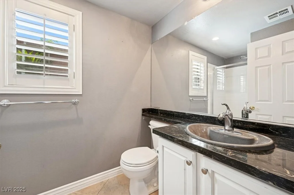 339 Dartmouth Hills, Las Vegas, NV 89138