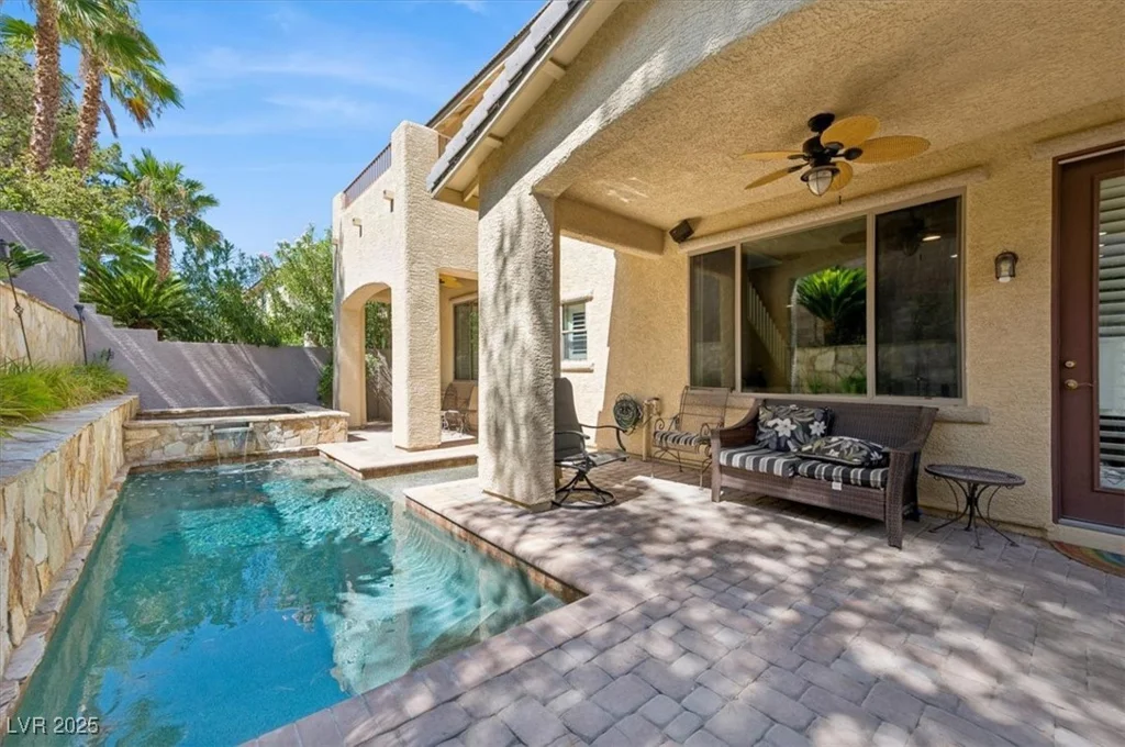 339 Dartmouth Hills, Las Vegas, NV 89138
