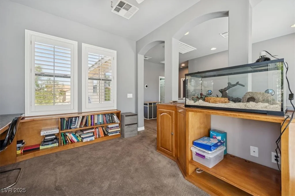 339 Dartmouth Hills, Las Vegas, NV 89138