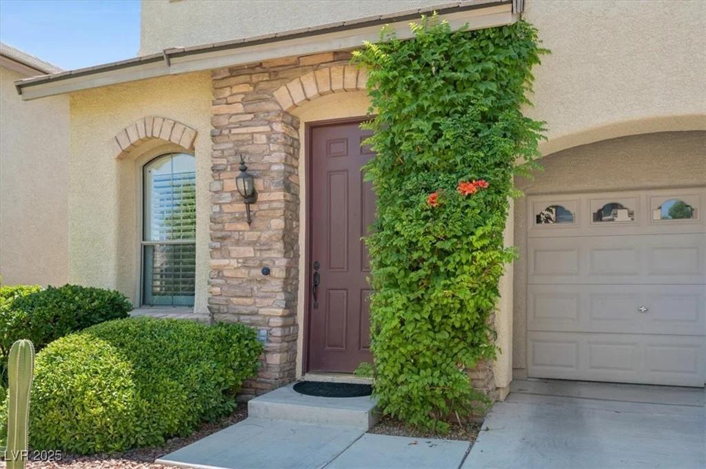 339 Dartmouth Hills, Las Vegas, NV 89138