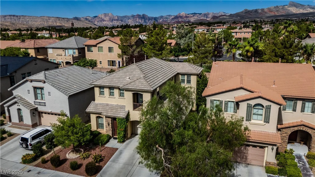 339 Dartmouth Hills, Las Vegas, NV 89138