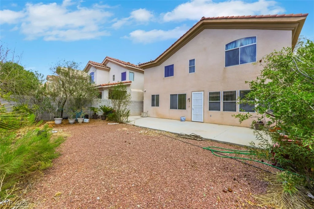 9805 Sedona Shrine, Las Vegas, NV 89148