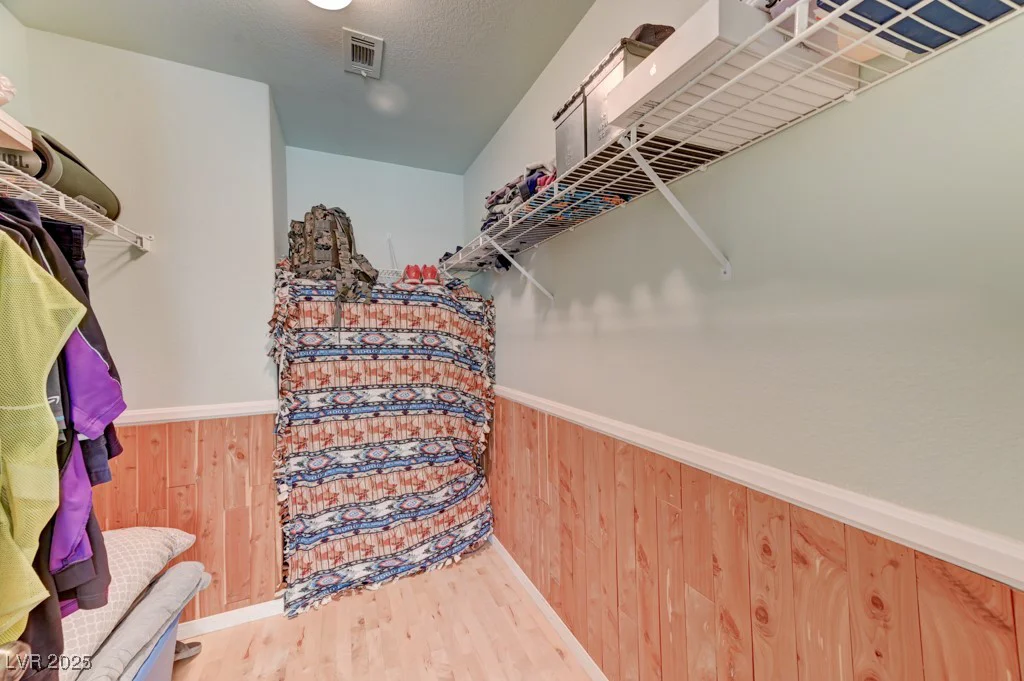 1523 Silver Point, Las Vegas, NV 89123