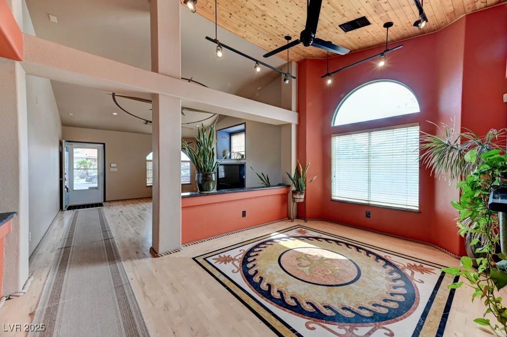1523 Silver Point, Las Vegas, NV 89123