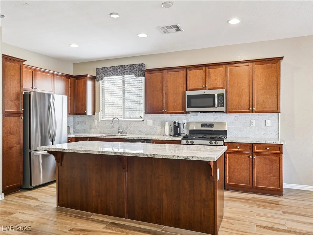 5840 Amber Mesa, Las Vegas, NV 89148