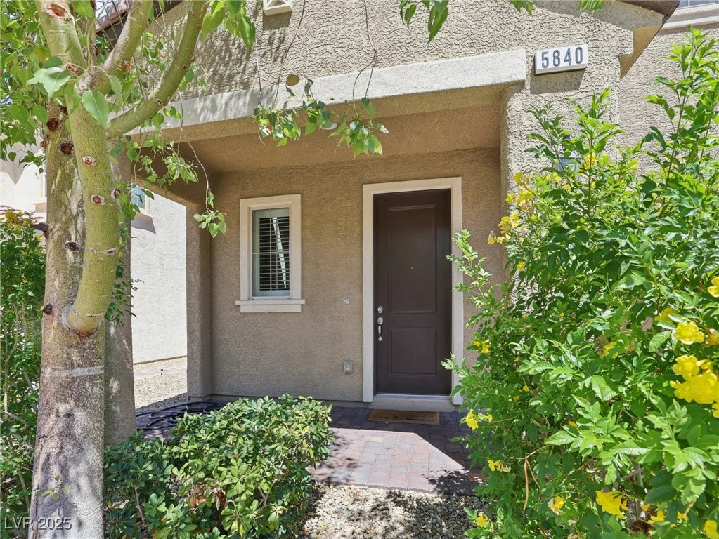 5840 Amber Mesa, Las Vegas, NV 89148
