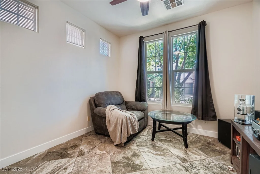 10560 Danielson, Las Vegas, NV 89129