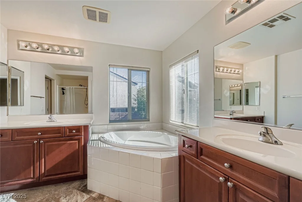 10560 Danielson, Las Vegas, NV 89129