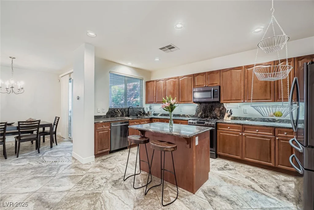 10560 Danielson, Las Vegas, NV 89129