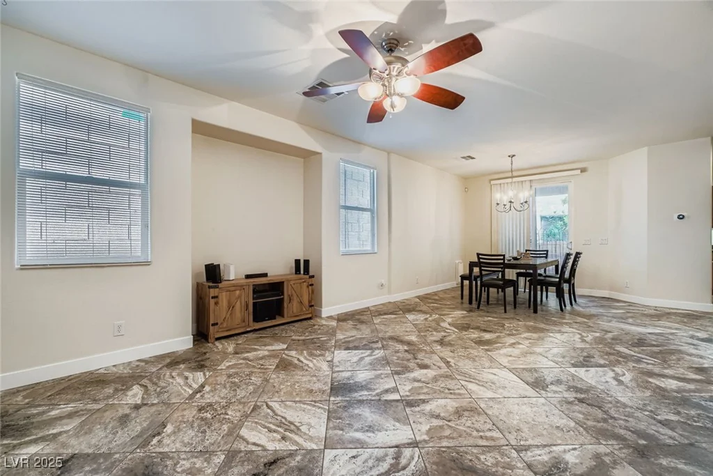 10560 Danielson, Las Vegas, NV 89129