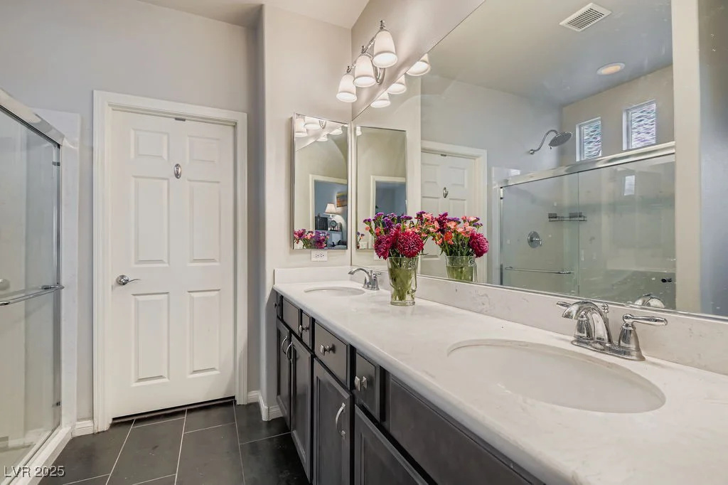 5517 Jo Rae, Las Vegas, NV 89141