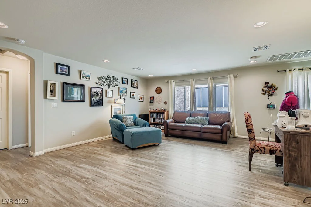 5517 Jo Rae, Las Vegas, NV 89141
