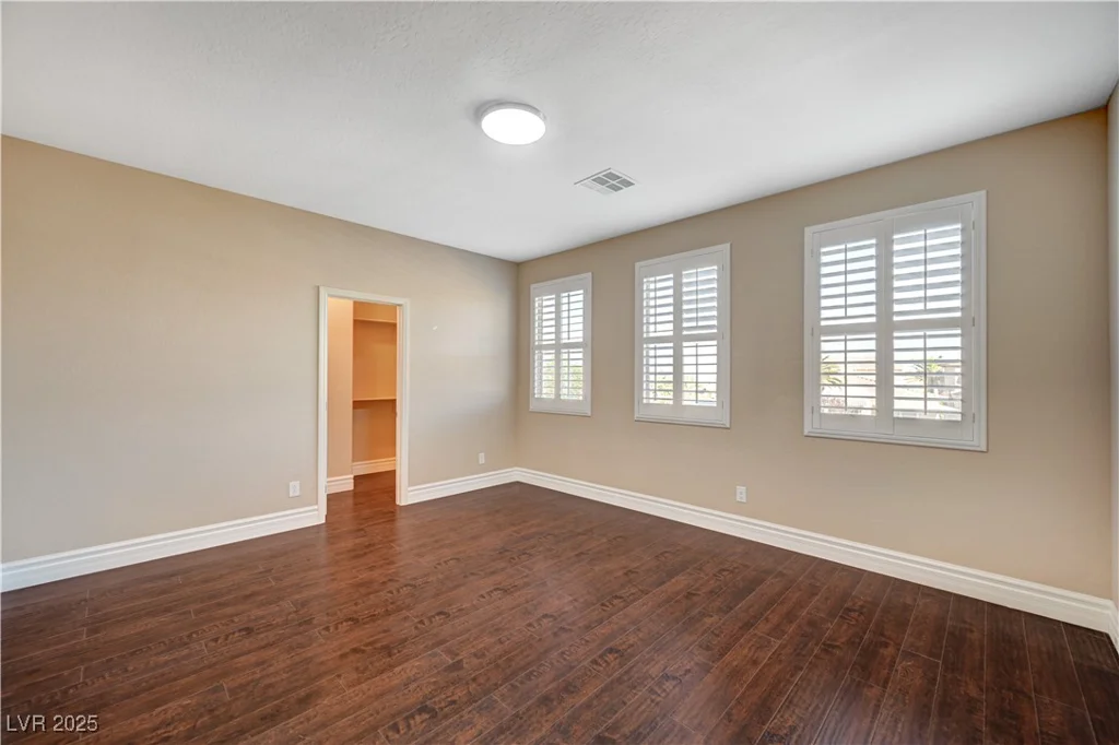 562 White Heart, Las Vegas, NV 89148