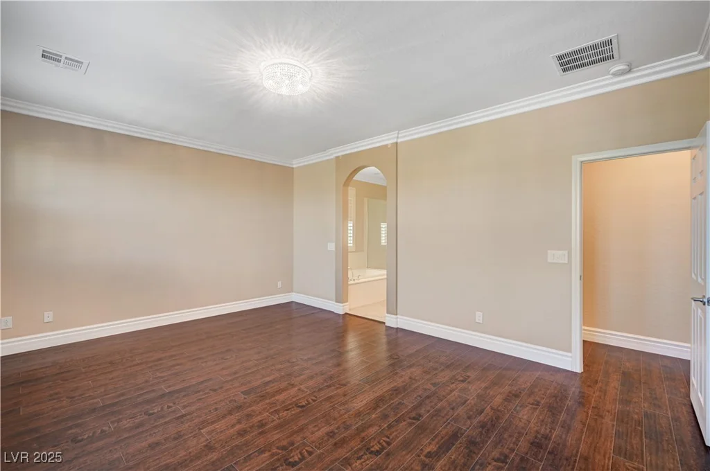 562 White Heart, Las Vegas, NV 89148