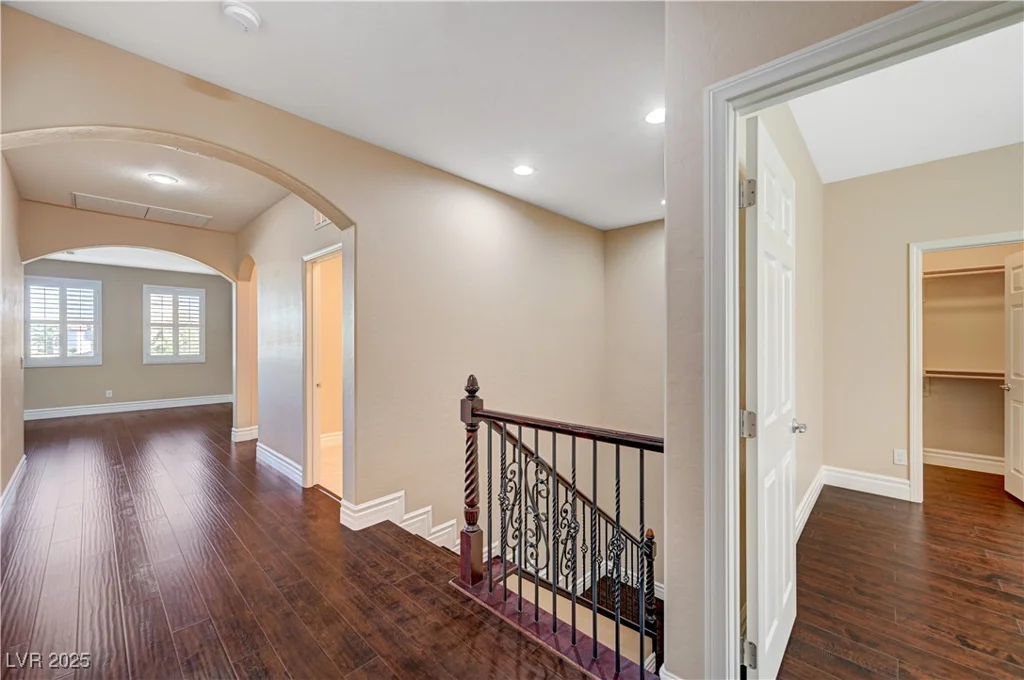 562 White Heart, Las Vegas, NV 89148