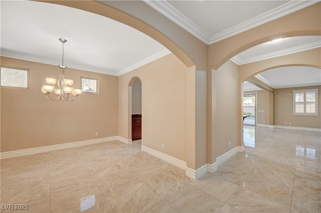 562 White Heart, Las Vegas, NV 89148