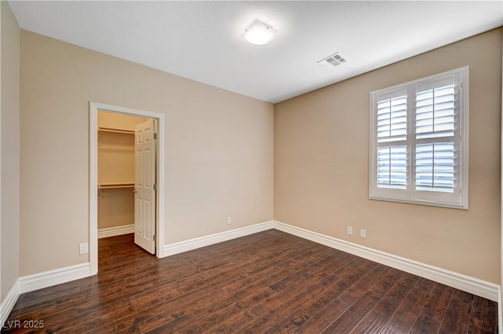 562 White Heart, Las Vegas, NV 89148