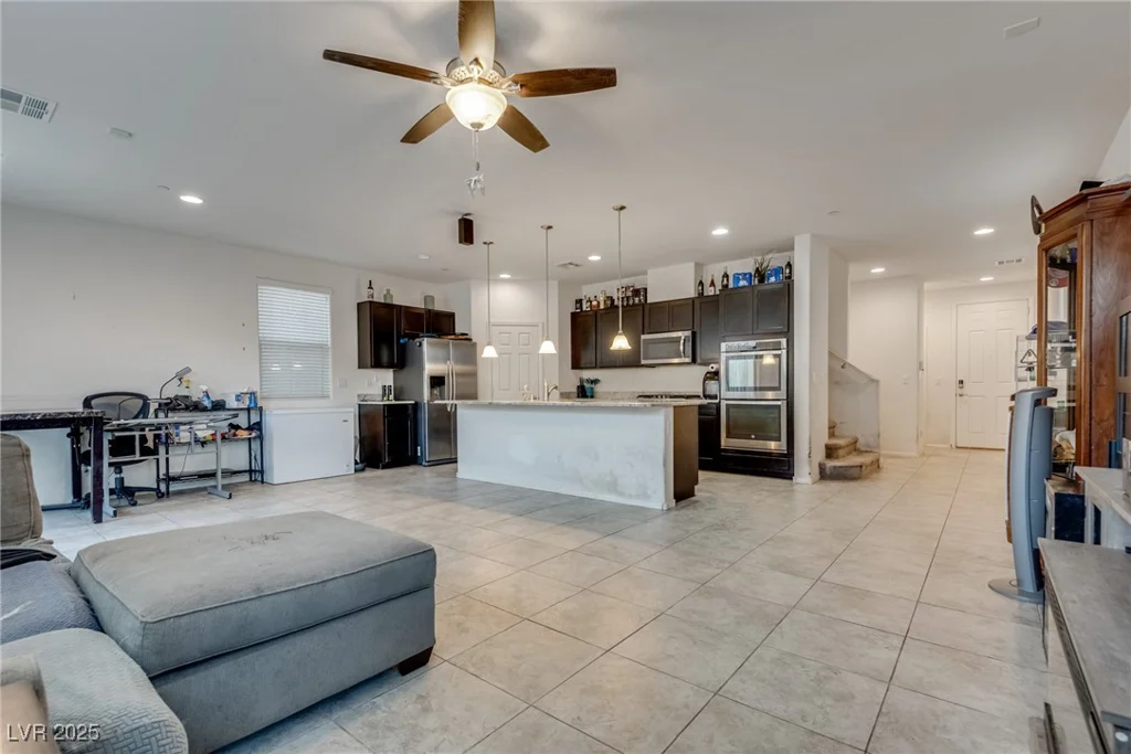 889 Harbor, Henderson, NV 89002