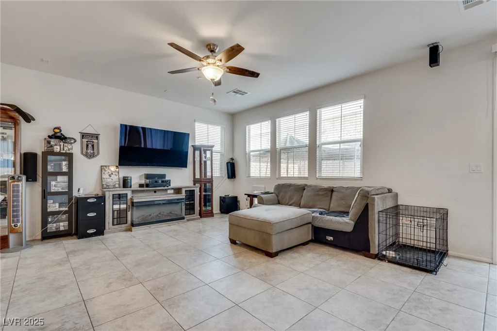 889 Harbor, Henderson, NV 89002