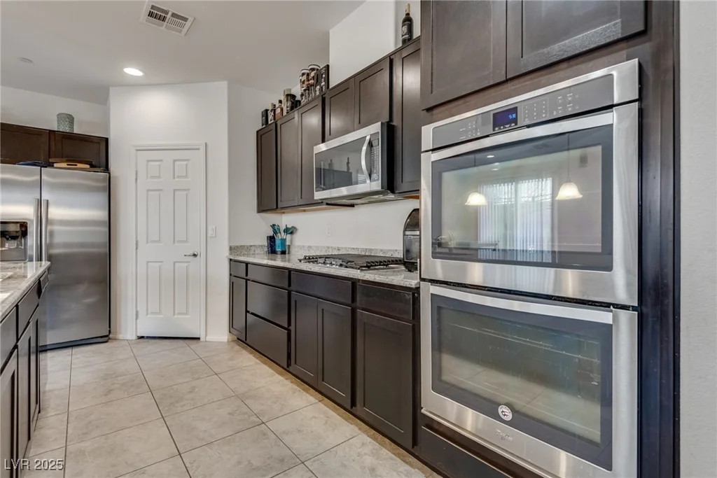 889 Harbor, Henderson, NV 89002