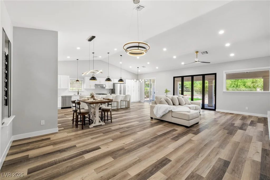 5000 Burr Oak, Las Vegas, NV 89130