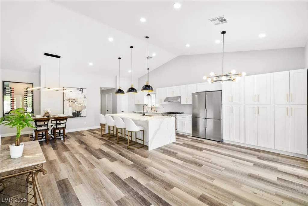 5000 Burr Oak, Las Vegas, NV 89130