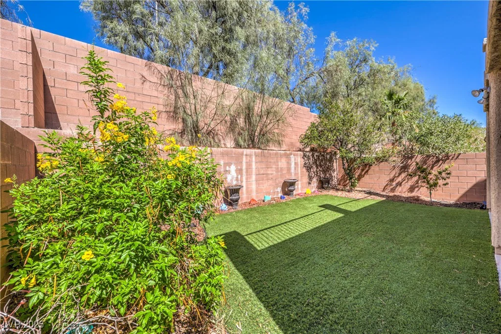 6581 Alpine Mist, Las Vegas, NV 89148