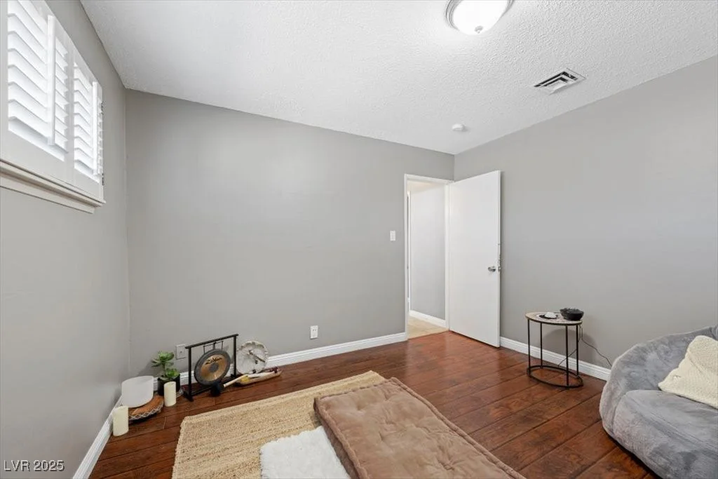 3729 Fortune, Las Vegas, NV 89107