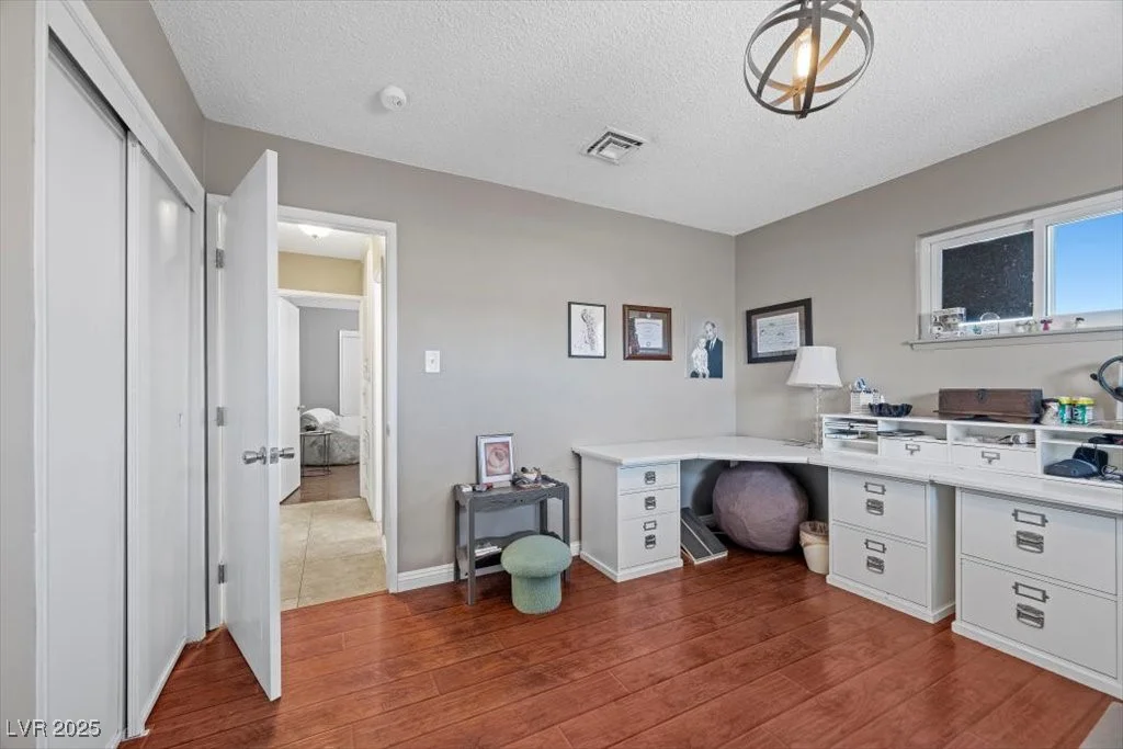 3729 Fortune, Las Vegas, NV 89107