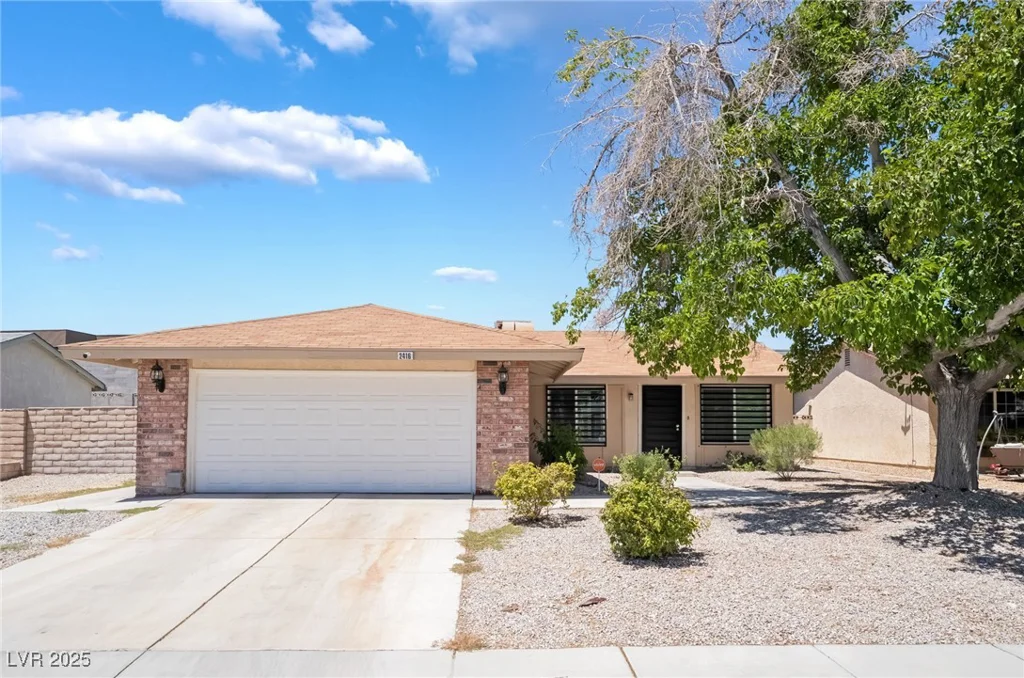 2416 Calico, Las Vegas, NV 89108
