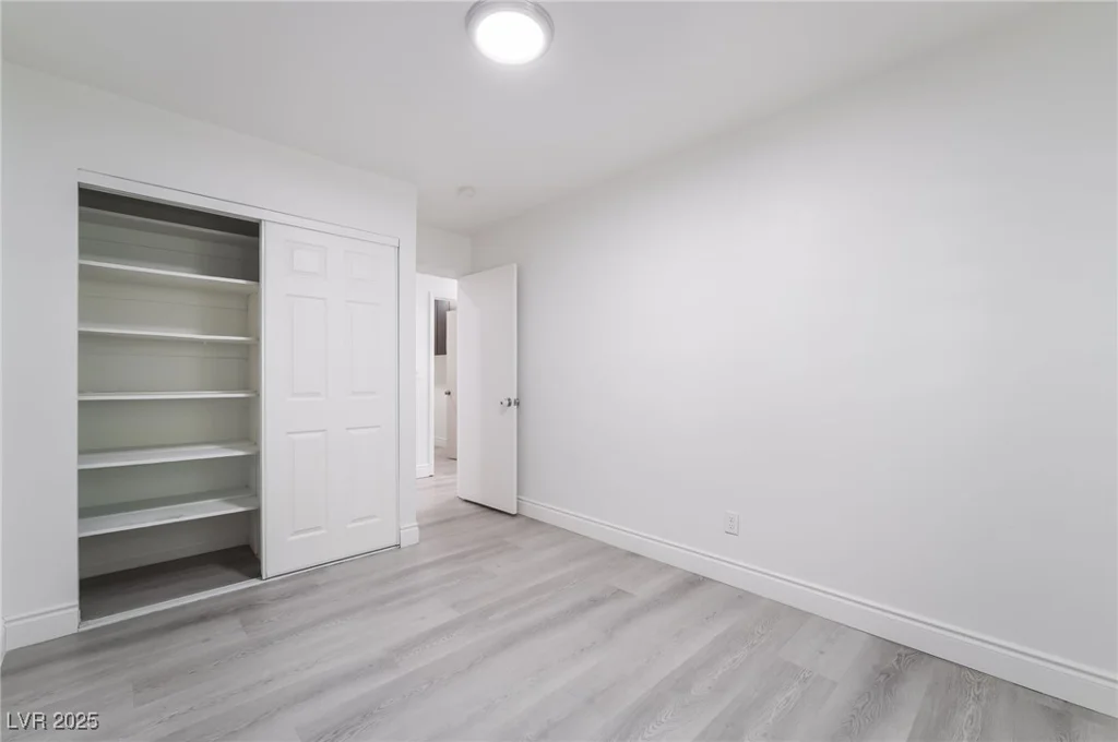 2416 Calico, Las Vegas, NV 89108