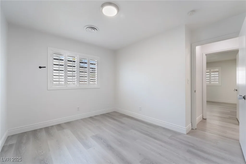 2416 Calico, Las Vegas, NV 89108