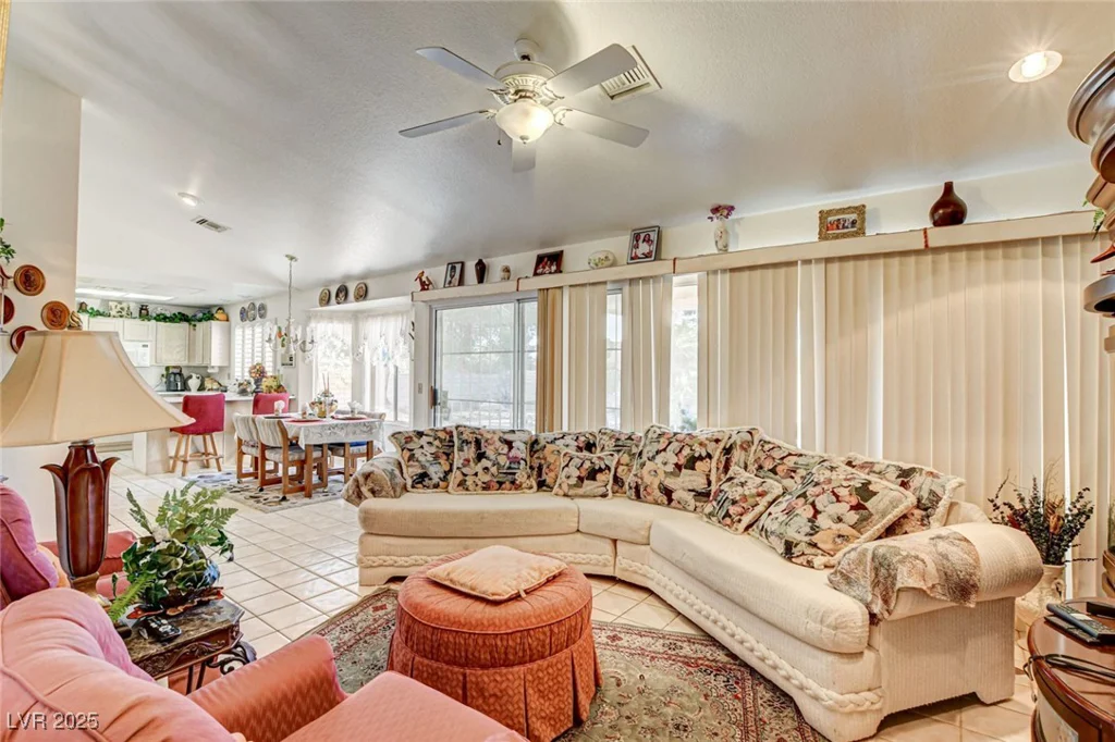 8844 Sunny Mead, Las Vegas, NV 89134