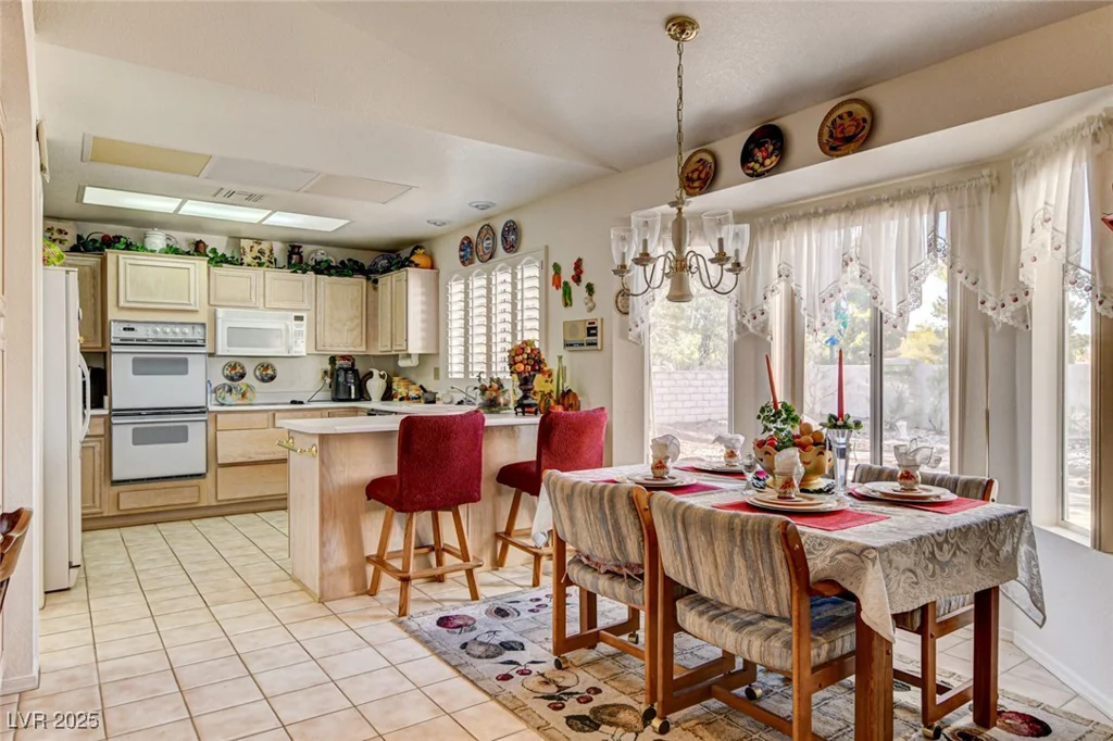 8844 Sunny Mead, Las Vegas, NV 89134