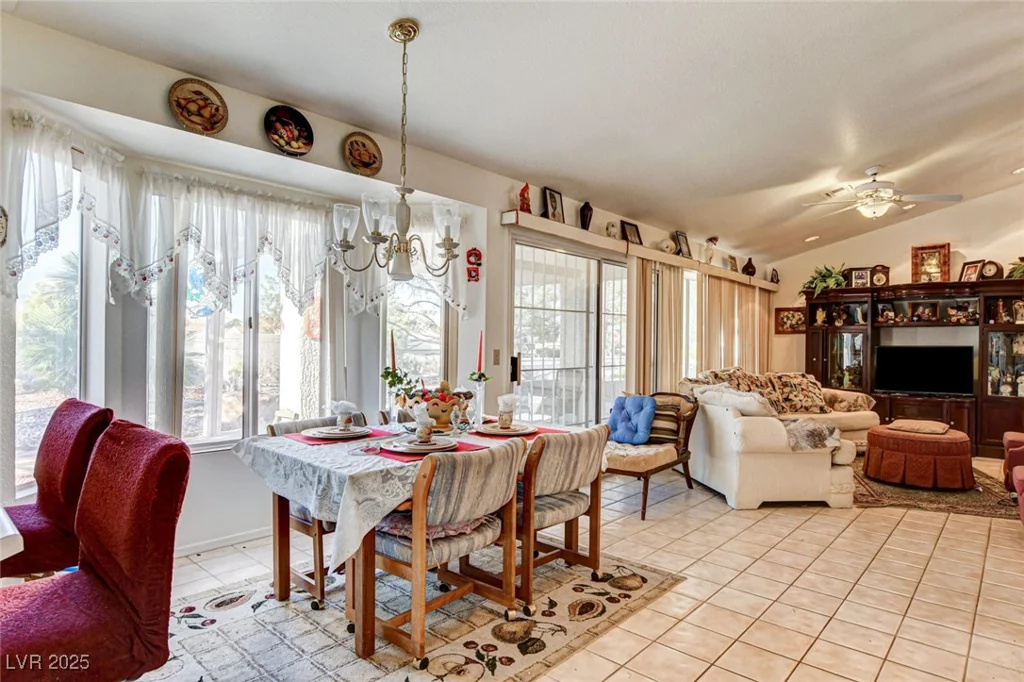 8844 Sunny Mead, Las Vegas, NV 89134