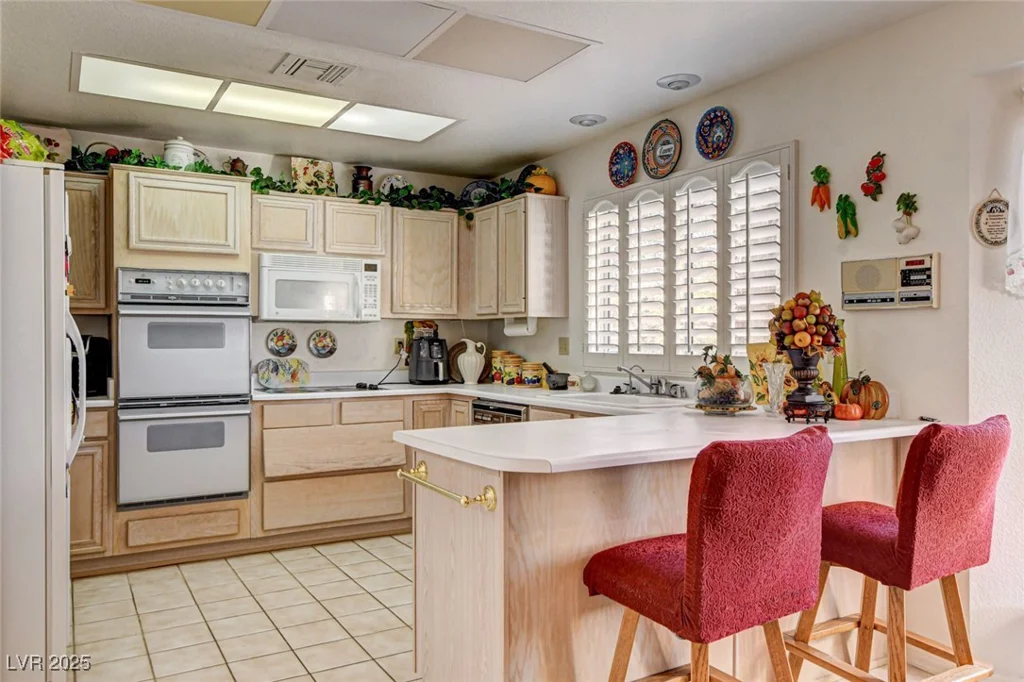 8844 Sunny Mead, Las Vegas, NV 89134