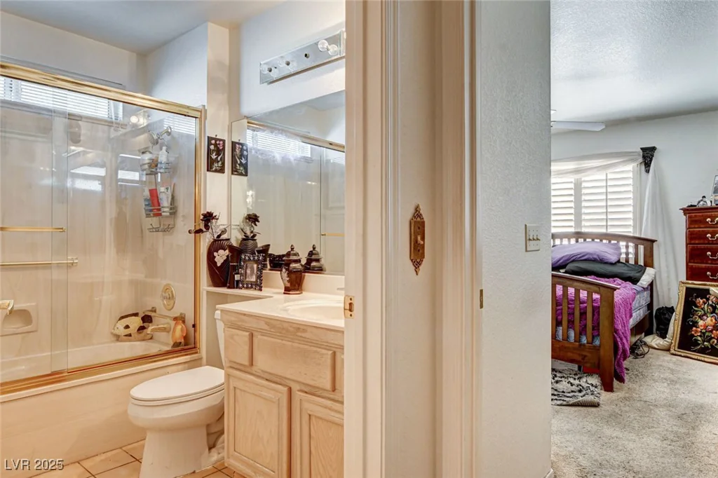 8844 Sunny Mead, Las Vegas, NV 89134