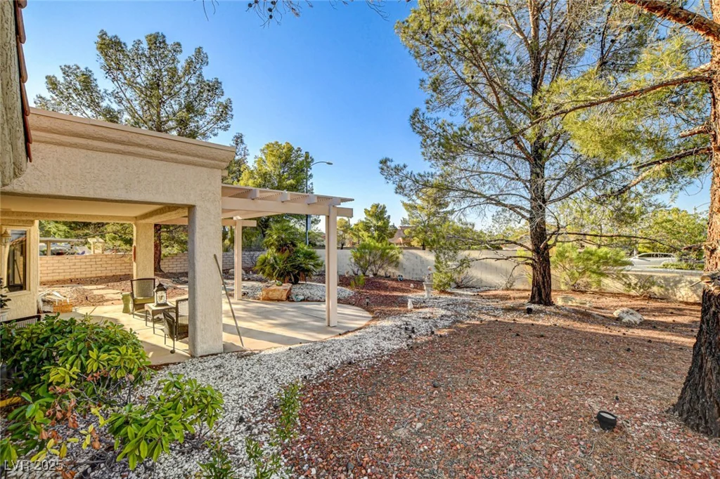 8844 Sunny Mead, Las Vegas, NV 89134