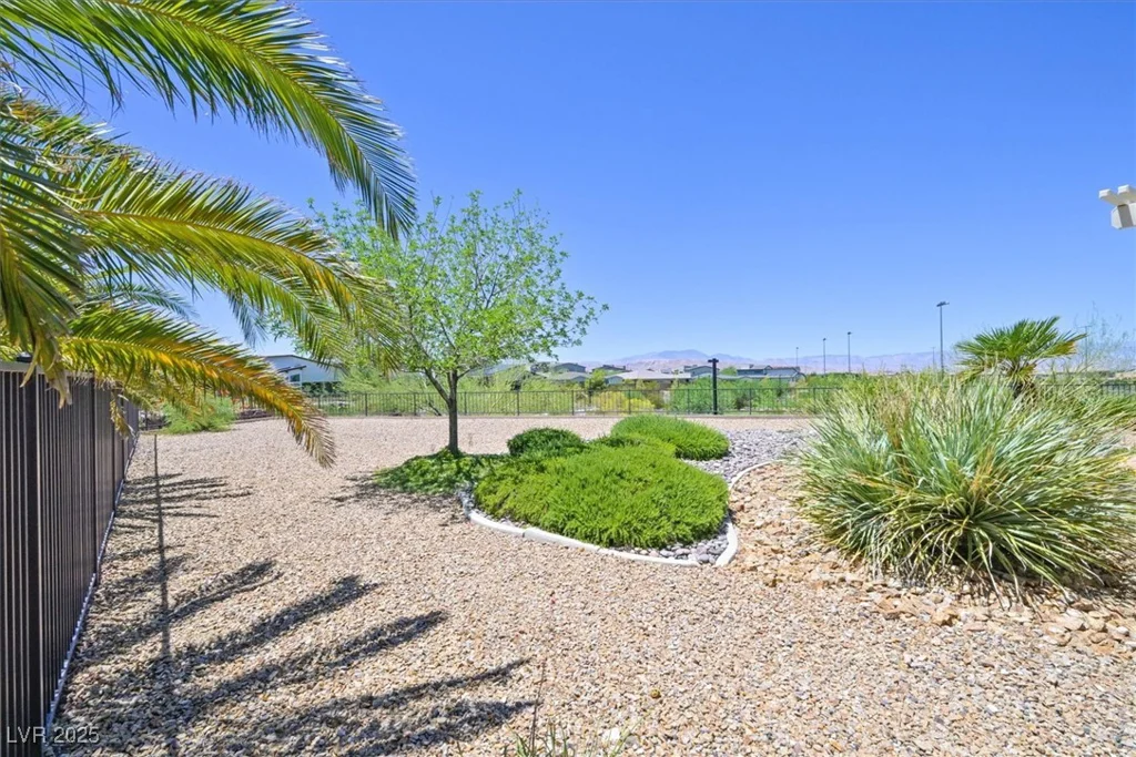 2212 Stony Prairie, Henderson, NV 89052