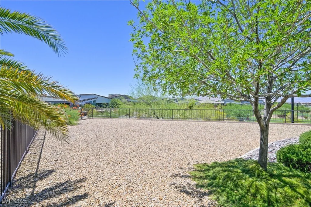 2212 Stony Prairie, Henderson, NV 89052