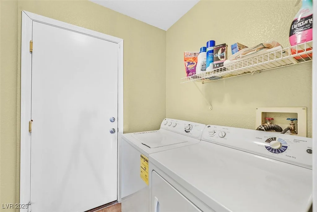 3430 Golden Sage, North Las Vegas, NV 89032
